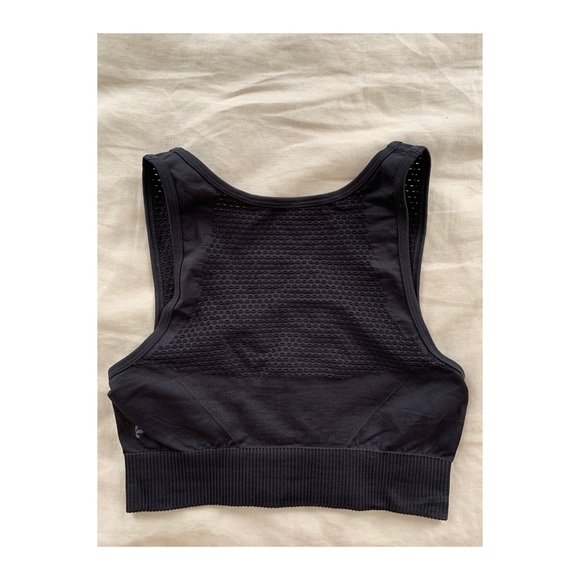 Fabletics Musetta Seamless Bra - Picture 4 of 6